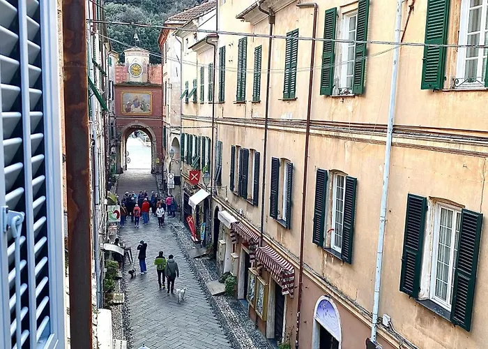 La Casa Del Marchese * פינאלה ליגורה